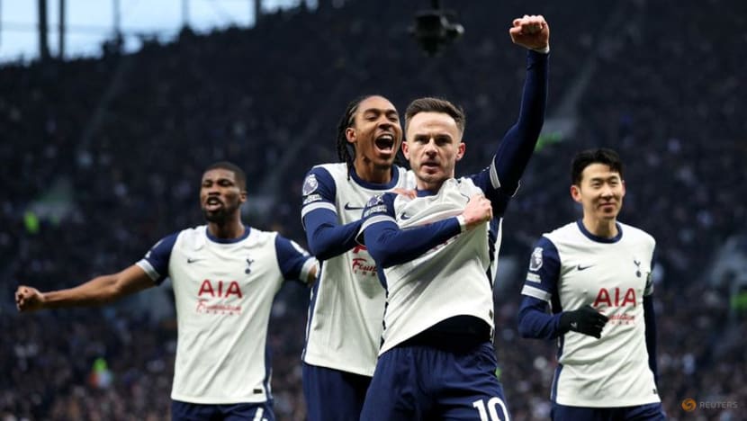 Maddison earns Tottenham 1-0 victory over Manchester United Maddison earns Tottenham 1-0 victory over Manchester United