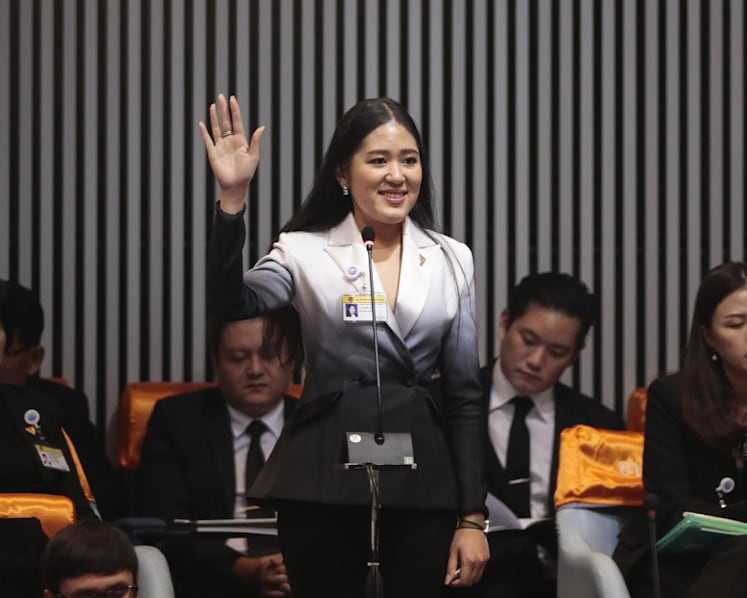 Thailand needs more 'wonder women'