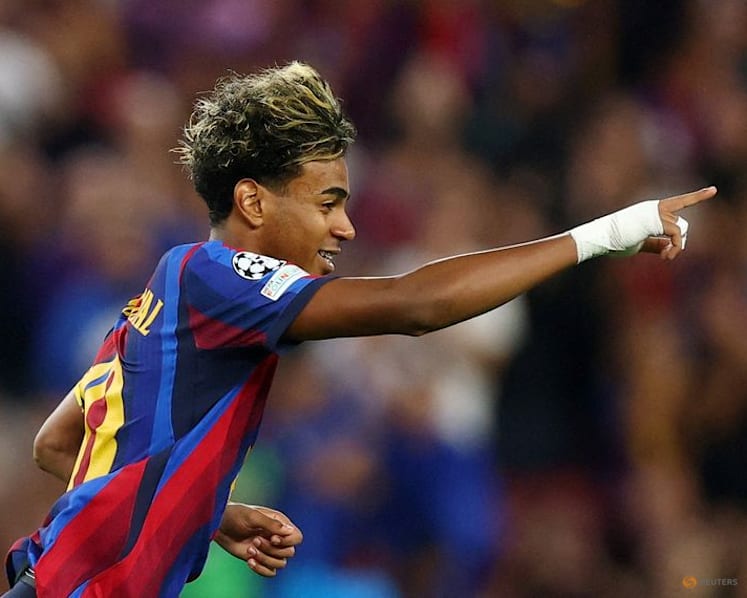 Barcelona thrash Feyenoord in Champions League as Demirovic hits Stuttgart hat-trick