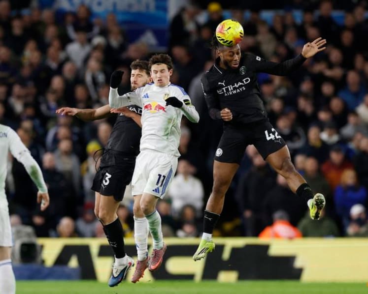 Man City move two points behind Arsenal after 1-0 win at Leeds