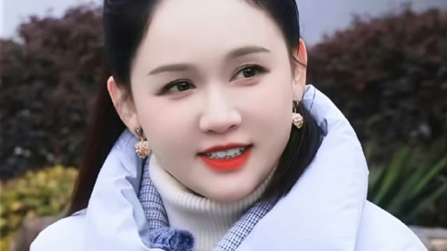 “肉肉照”获网友一片称赞　陈乔恩：直接说我胖吧