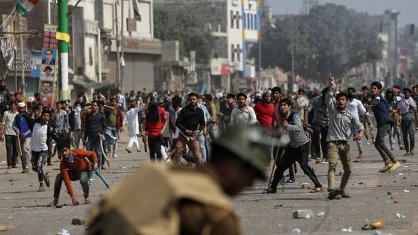 7 maut dalam keganasan undang-undang baru kerakyatan India 7 maut dalam keganasan undang-undang baru kerakyatan India