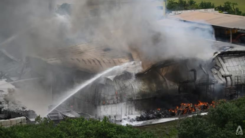 NEA, SCDF siasat kebakaran di gudang Kranji; keempat dalam 7 tahun
