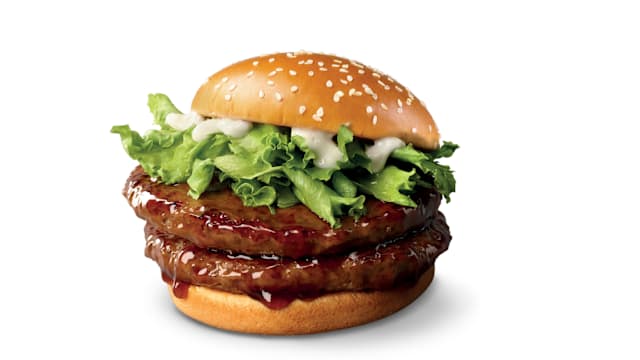 麦当劳Samurai Burger杀回来了！全新炸鸡柳、巨峰葡萄霜淇淋、草莓大福派来助阵