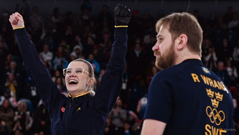 Curling-Stone cold Isabella Wranaa powers Sweden to mixed doubles gold