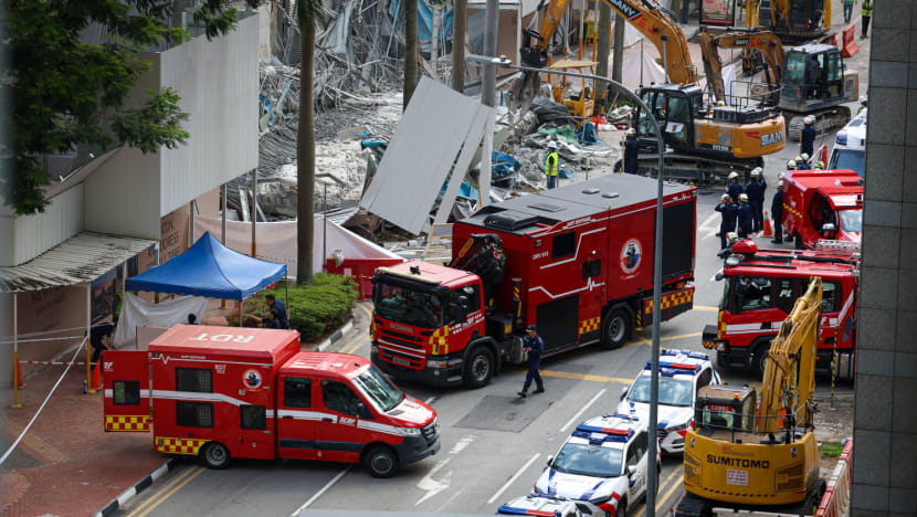 Office workers describe feeling tremors, hearing 'exceptionally loud' crash as concrete wall at Tanjong Pagar site collapsed, killing worker