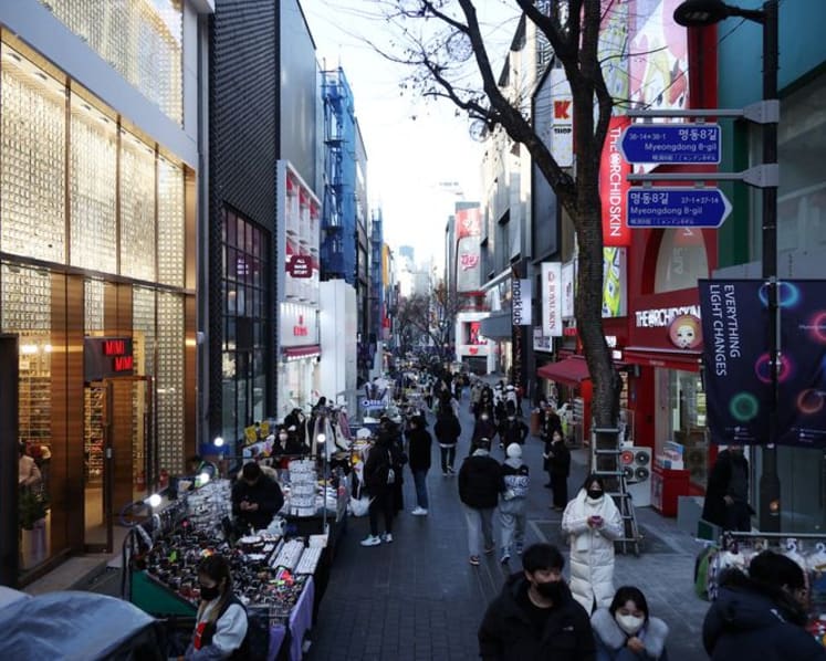 South Korea economy unexpectedly contracts in Q4, but AI boom brightens outlook