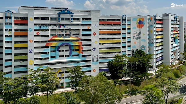 德惠道组屋熊猫彩绘吸睛 居民：为社区增添色彩