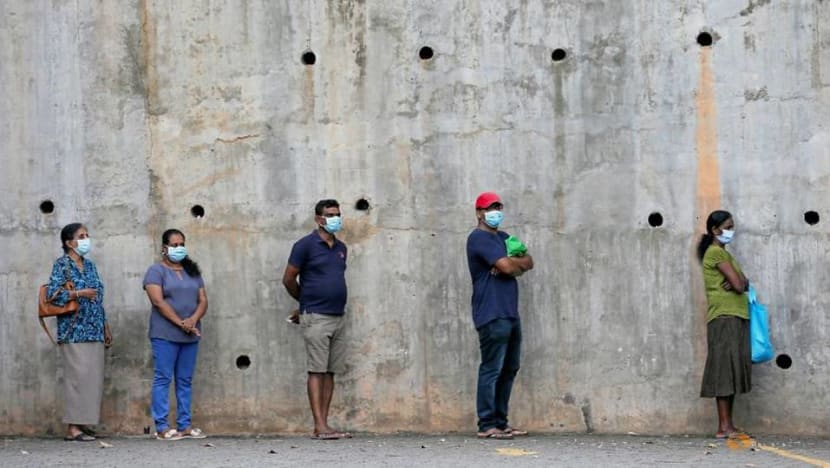 Sri Lanka closes harbours after spike in COVID-19 cases