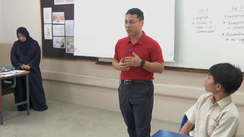 CCE bantu pelajar pupuk sikap empati, kata Desmond Lee CCE bantu pelajar pupuk sikap empati, kata Desmond Lee