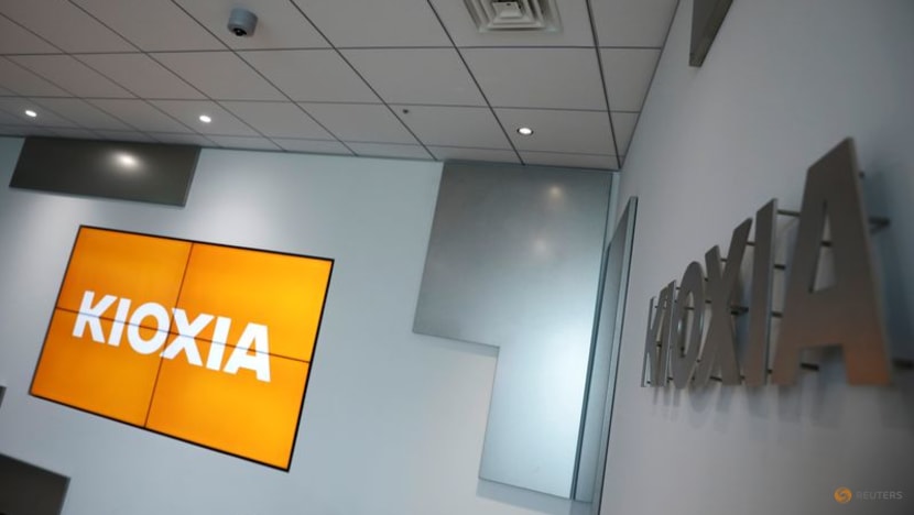 Exclusive-Bain-backed chipmaker Kioxia scraps October IPO plan, sources say Exclusive-Bain-backed chipmaker Kioxia scraps October IPO plan, sources say