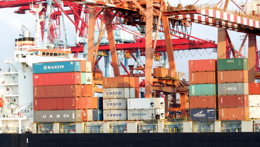 Neraca Perdagangan Indonesia surplus 65 bulan berturut-turut