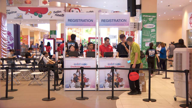 航空职业展首次走入社区 提供超过2000个岗位