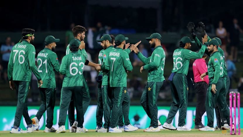 Brook ton leads England to nervy win over Pakistan and T20 World Cup semis