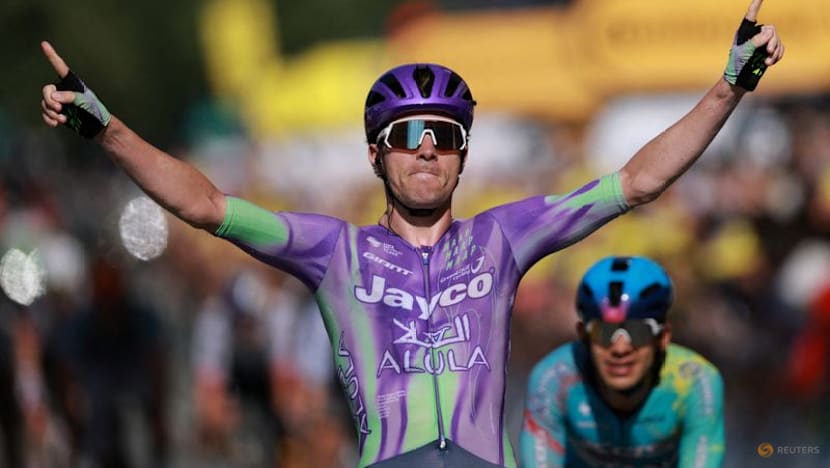 Schmid claims victory in Tour de France stage 13, Pogacar stays in yellow
