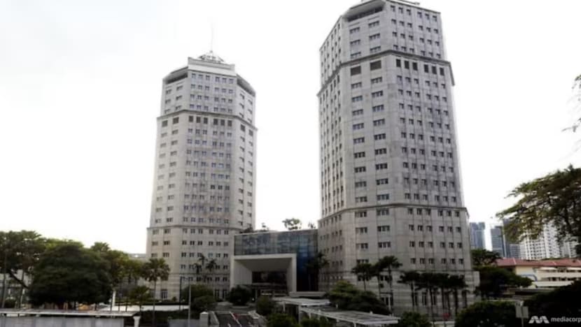 ISD lancar biasiswa bagi pelajar maktab rendah, politeknik