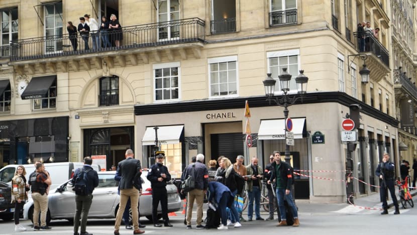 Rompakan bersenjata sasar butik Chanel di Paris