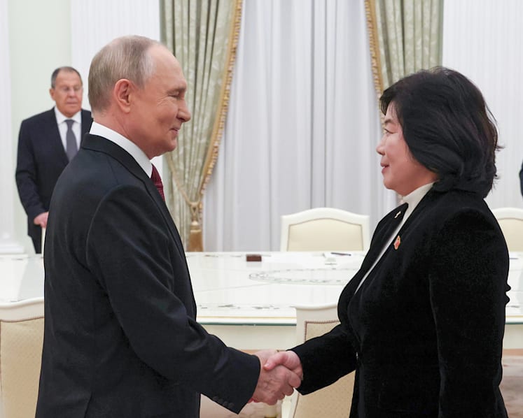 Putin hosts North Korea top diplomat, hails deepening Pyongyang ties Putin hosts North Korea top diplomat, hails deepening Pyongyang ties