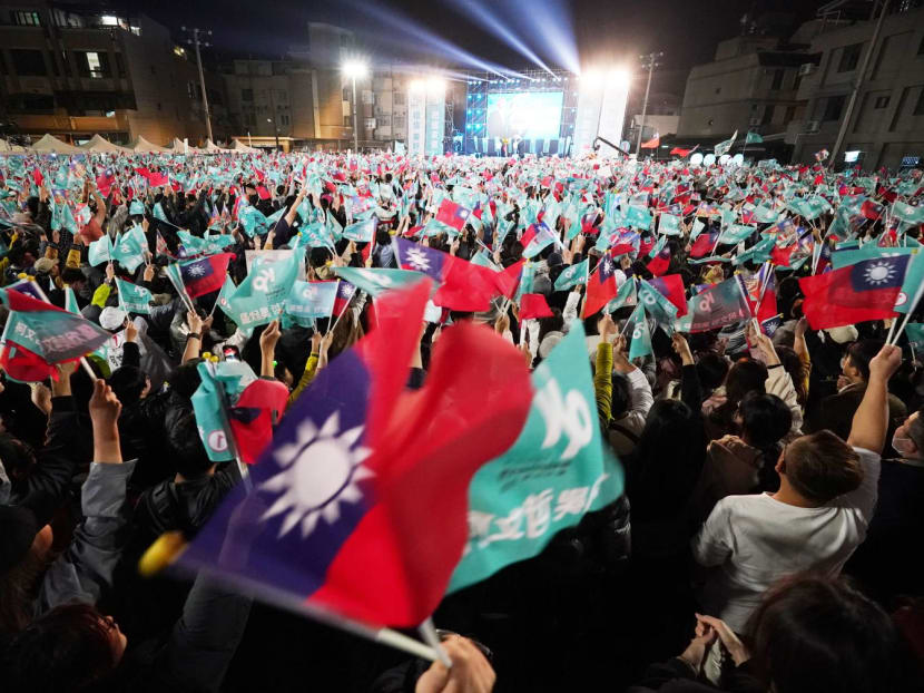 Supporters at a rally by Taiwanese presidential candidate Ko Wen-je in Taichung City, Taiwan on Jan 6. Supporters at a rally by Taiwanese presidential candidate Ko Wen-je in Taichung City, Taiwan on Jan 6.