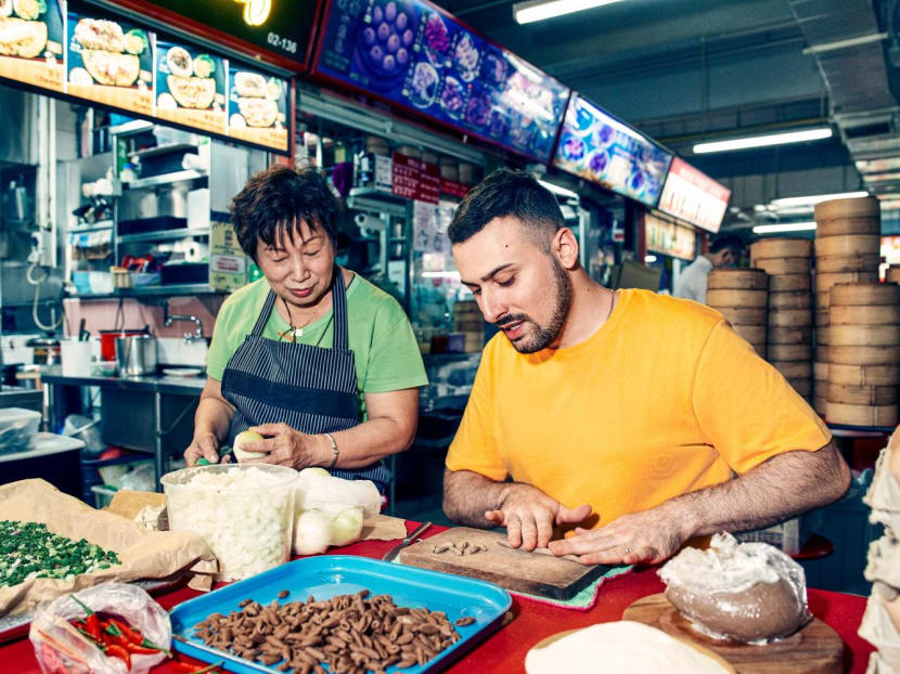 Michelin-starred Italian chef to serve restaurant-quality pasta at a Chinatown hawker stall to thank Singapore Michelin-starred Italian chef to serve restaurant-quality pasta at a Chinatown hawker stall to thank Singapore