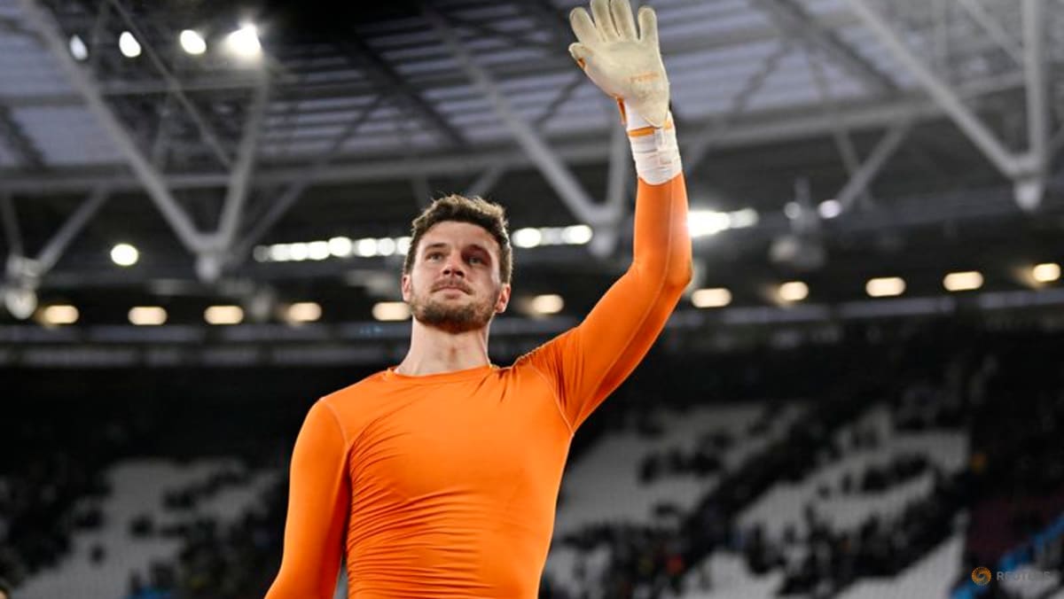 Perri's penalty heroics help Leeds beat West Ham to reach FA Cup semis