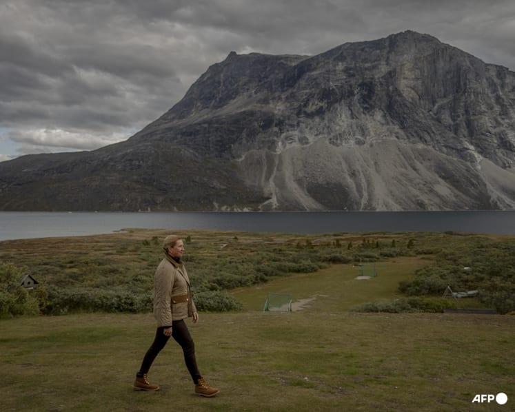 Denmark hails 'binding' Greenland deal with Trump
