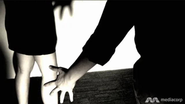空军中校擅闯南大宿舍非礼女学生