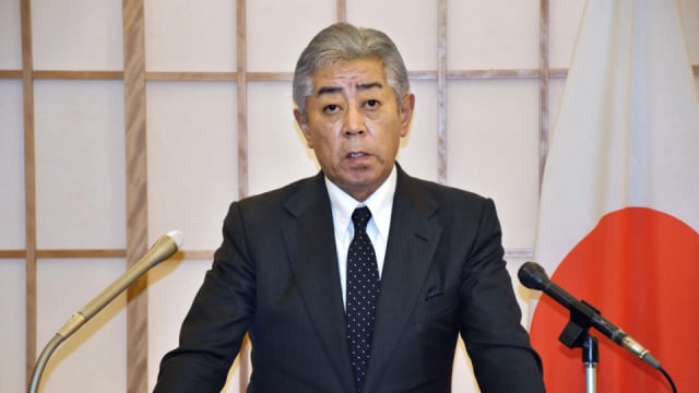 日本新外长岩屋毅首次同王毅通电话