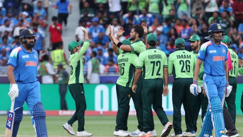 Kohli aces another chase for India, Pakistan stare at exit