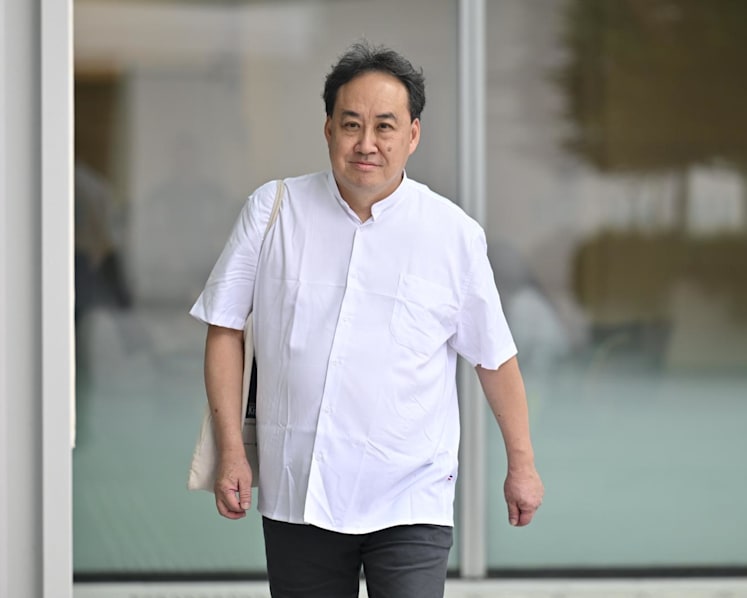 Lim Tean gets jail, fine for practising law without a valid certificate