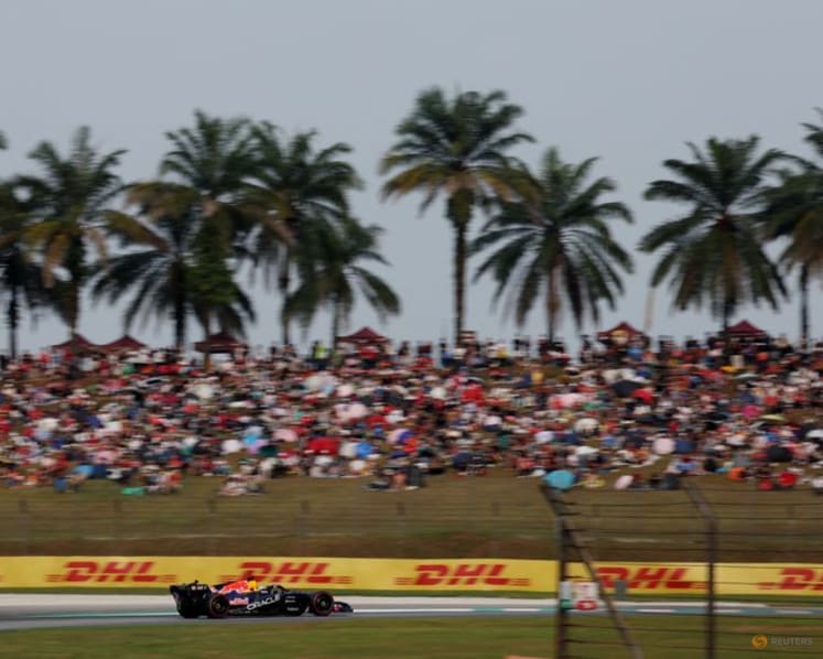 Verstappen wins rain-delayed Bahrain Grand Prix in Malaysia