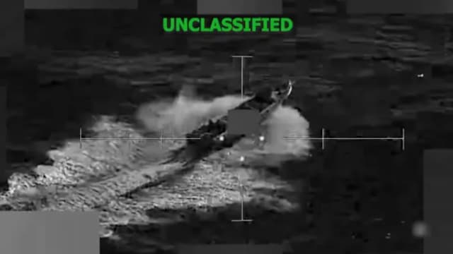 美军东太平洋击毙涉毒船四人