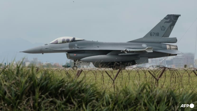 Taiwan grounds Mirage fighter jet fleet after crash at sea Taiwan grounds Mirage fighter jet fleet after crash at sea