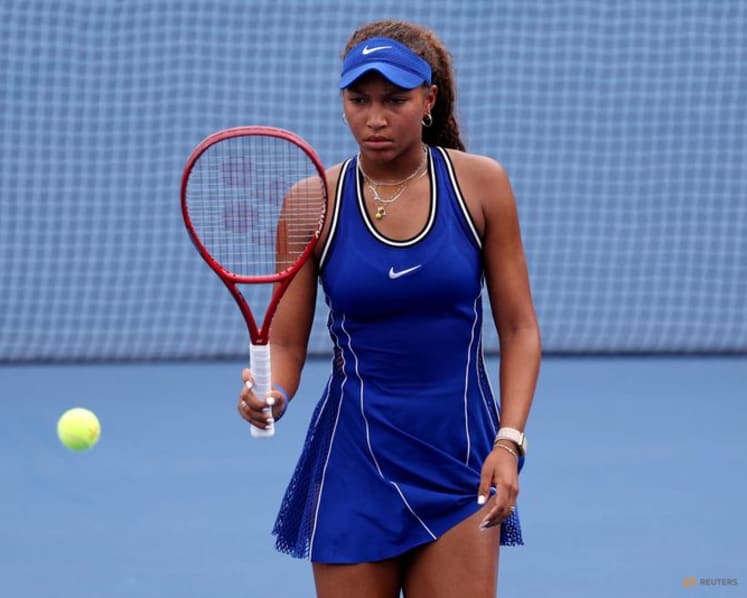 Rybakina quiets injury concerns with first-round win over Frodin