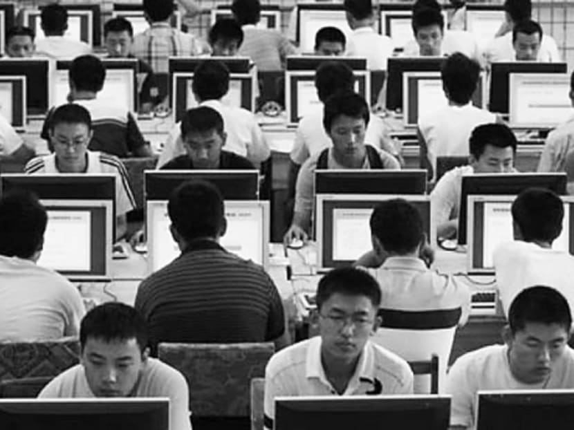 China has said it welcomes the new role of netizens and online media in keeping tabs on errant officials. Photo: Reuters