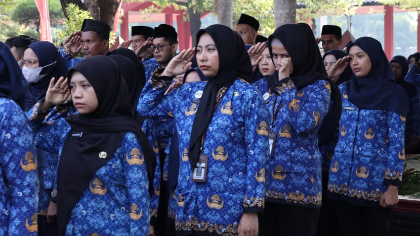 'Kami harus patungan beli air galon': Jerit PNS terdampak efisiensi anggaran Presiden Prabowo 'Kami harus patungan beli air galon': Jerit PNS terdampak efisiensi anggaran Presiden Prabowo