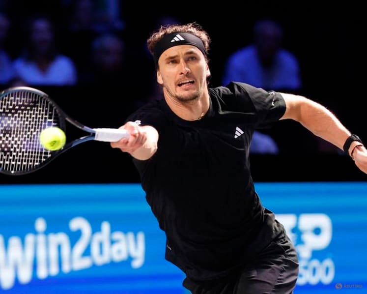 Sinner sets up Vienna final with Zverev