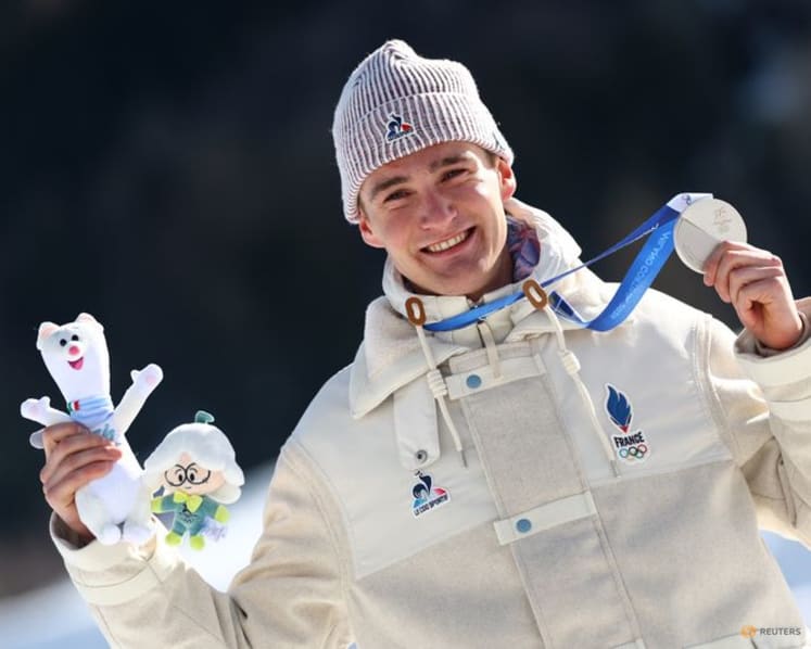 Crosscountry-Rivals wave off controversy as Desloges takes skiathlon silver