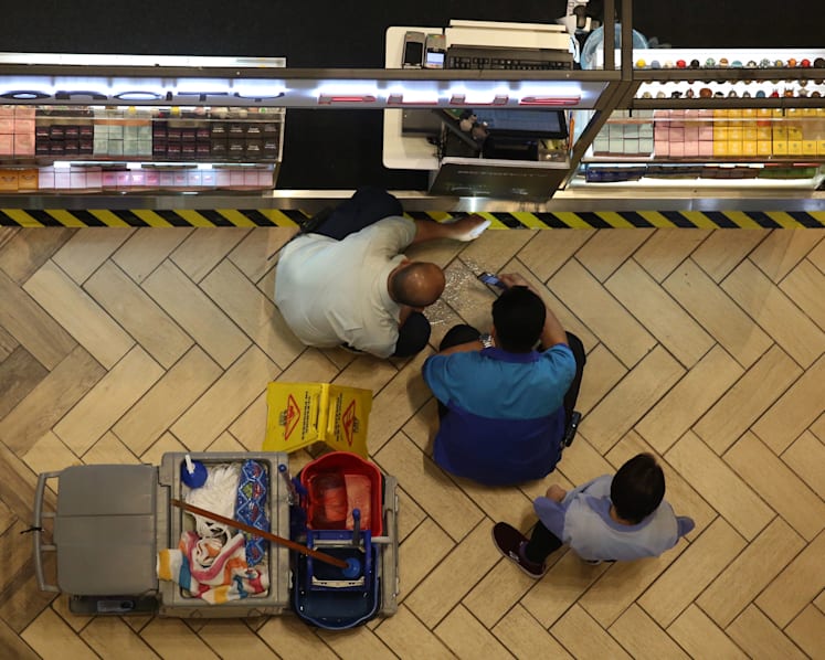 Man who died after falling 5 storeys at Ngee Ann City was a US citizen