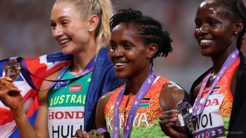 Kipyegon destroys the field for fourth 1500m world gold