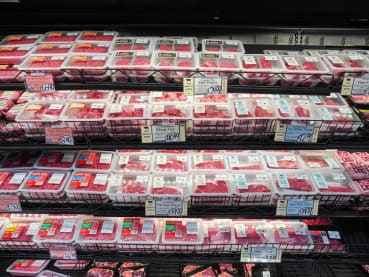 A new study raises alarms about plastics and heart disease – here’s what to know