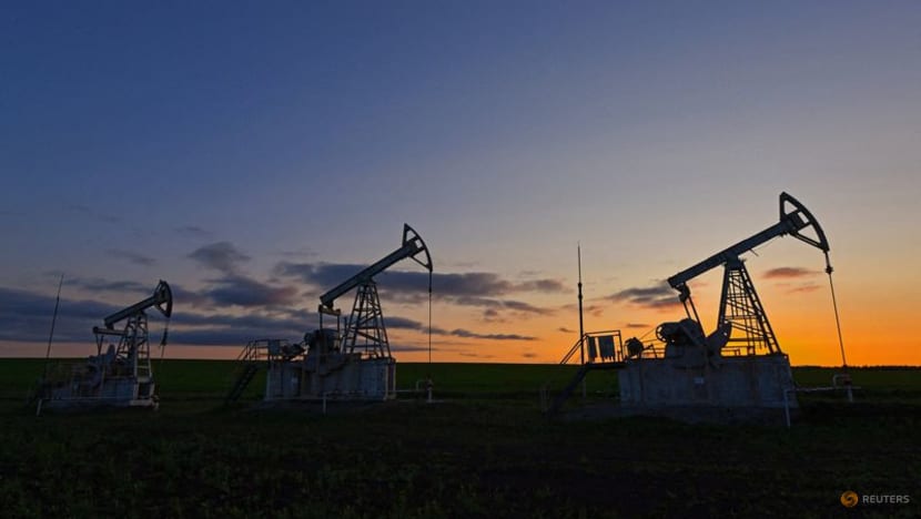 Oil prices recover slightly but US tariffs, OPEC downgrade weigh Oil prices recover slightly but US tariffs, OPEC downgrade weigh