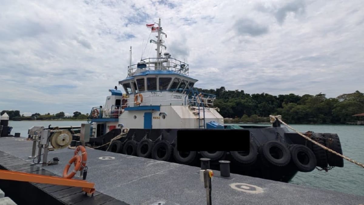 Man gets jail, caning for smuggling into Singapore 5 people who remain at large