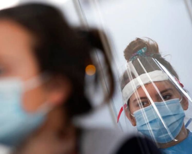 Dutch begin COVID-19 vaccinations; last EU nation to do so