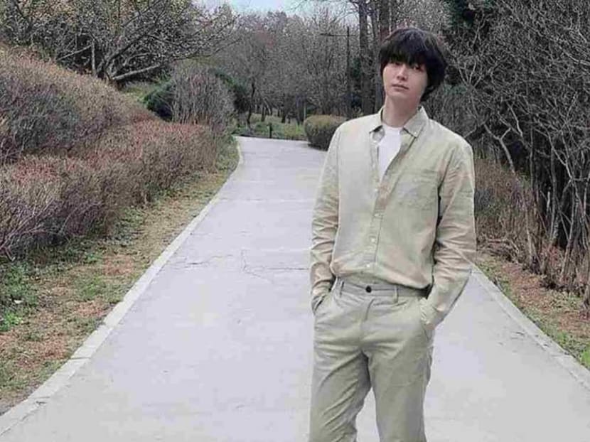 Ahn Jae-hyun took on social media to offer his side of the story.