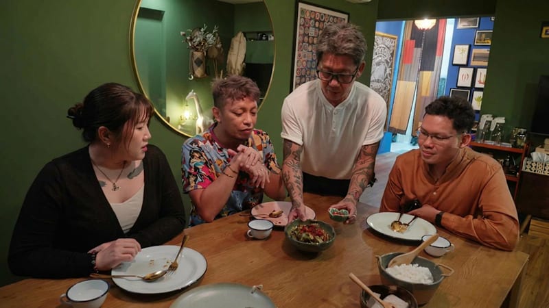The Chefs Next Door