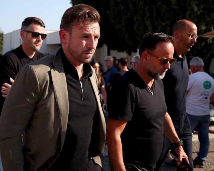 Liverpool bring back Ward as sporting director