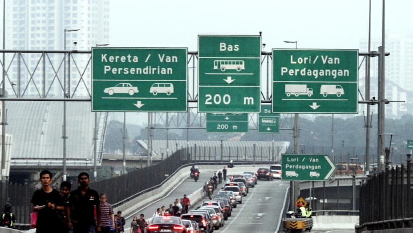 Malaysian who illegally entered Singapore and stayed 23 years jailed 6 months, fined