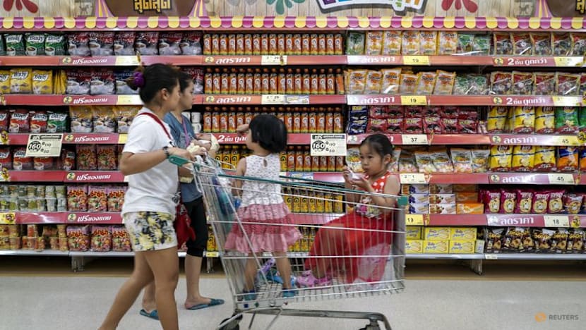 Thai consumer confidence hits 6-month high in November, survey shows