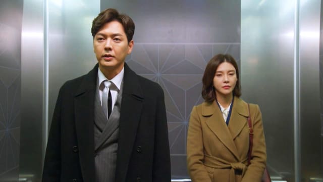 优雅的母女（第33集）：载铭让海俊背黑锅